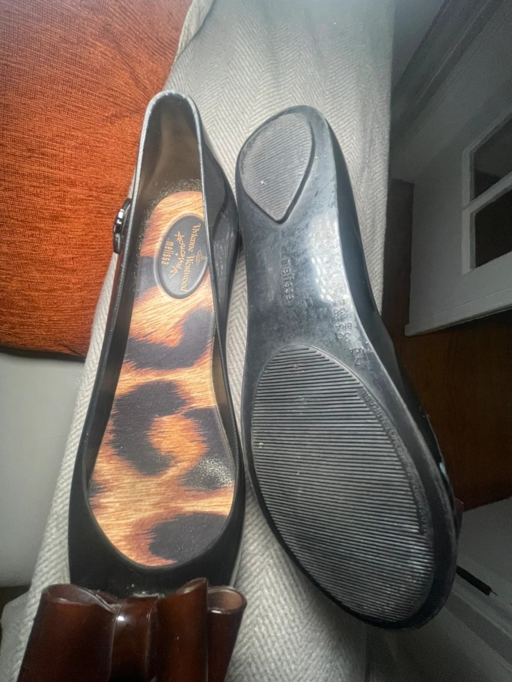 Vivienne Westwood Melissa  Women's Bow-Accent Flats - Picture 2 of 3